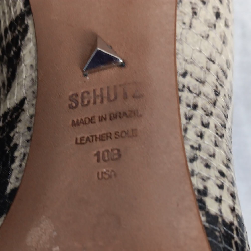 SCHUTZ Black and Cream Heels Snakeskin Print - Picture 6 of 9